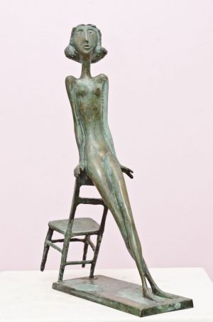Скульптура, Круглая - Young girl 