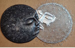 Скульптура, Рельеф - «Eclipse» \ «Затмение»